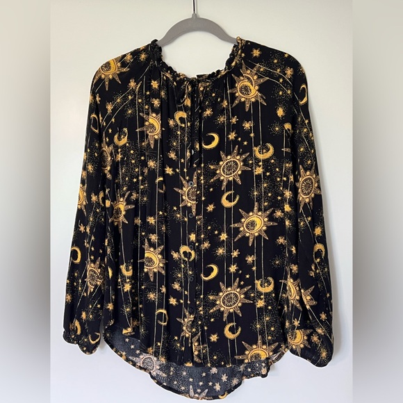 Black Blouse with Yellow and Gold Celestial Design Moon and Stars, size XL - Picture 2 of 9